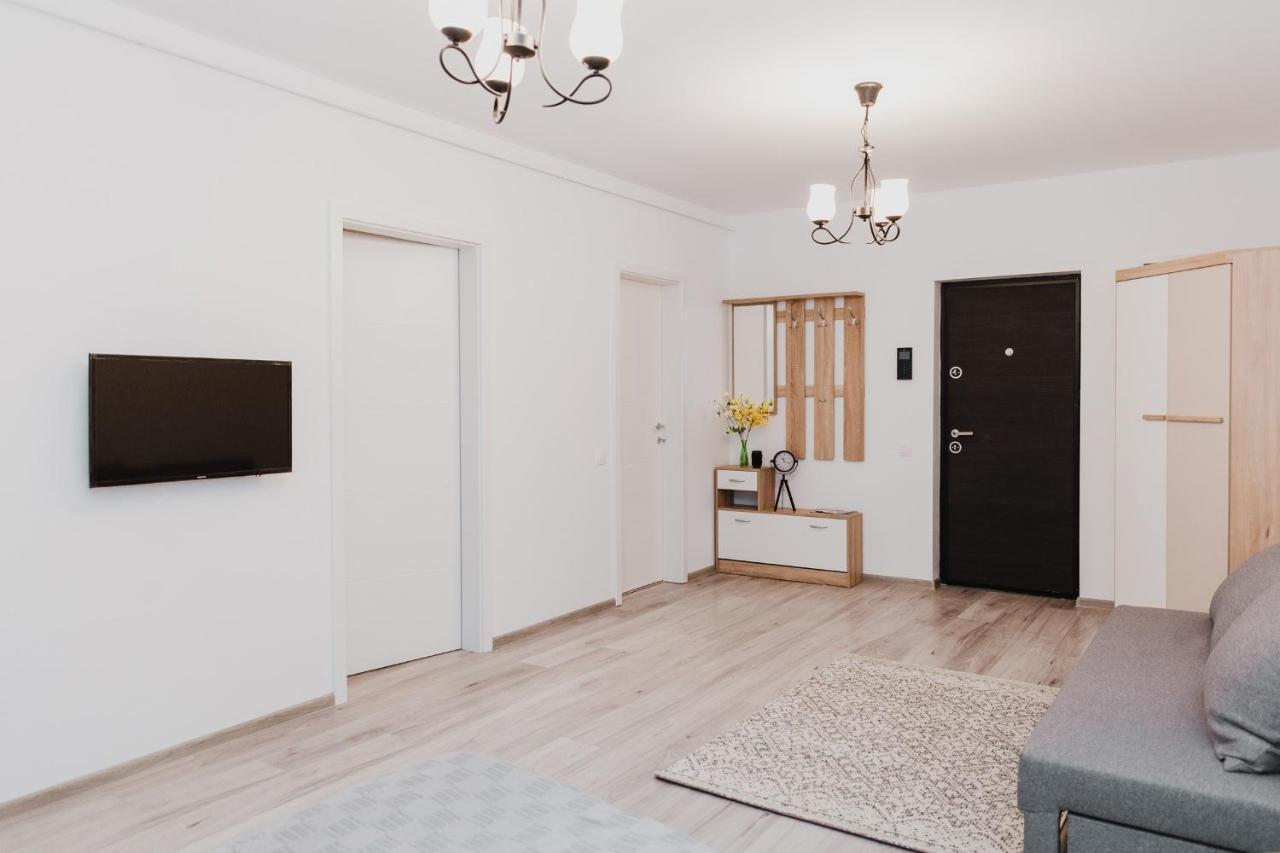 One Room Apart T3 With Free Parking Cluj Napoca Bagian luar foto